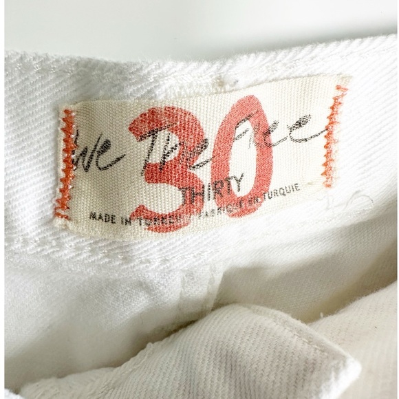 We The Free Maggie Mid Rise Straight Jean  in Optic White Denim Distressed 30 - Picture 11 of 14